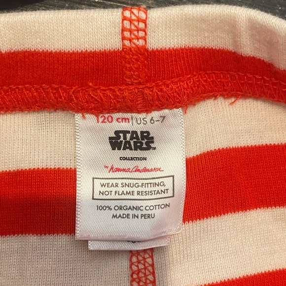 Hanna Andersson Gray and Red Kids Star Wars collection Christmas Pajama Set - Picture 4 of 4